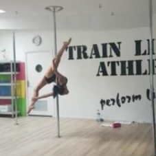 pole-dance-TECHNIQUE pole-dance-TECHNIQUE